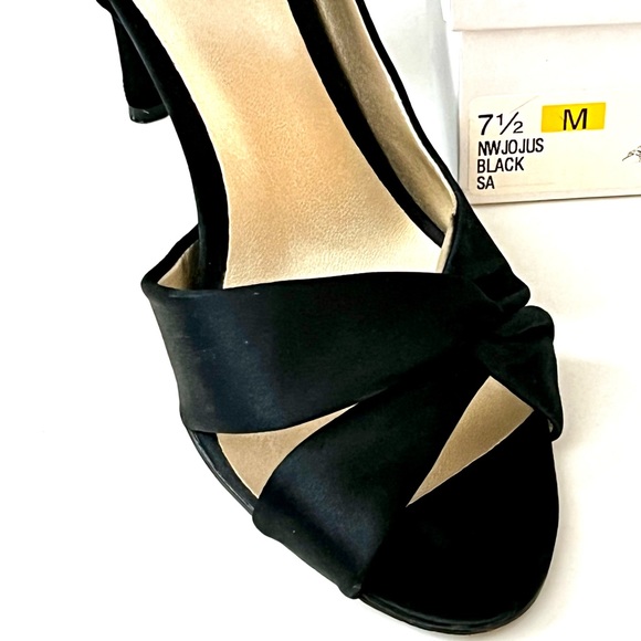Nine West shoes. Size 7. - Picture 8 of 8